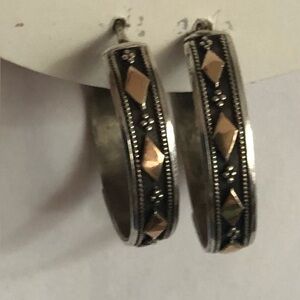 Sterling silver & 18k diamond design hoops